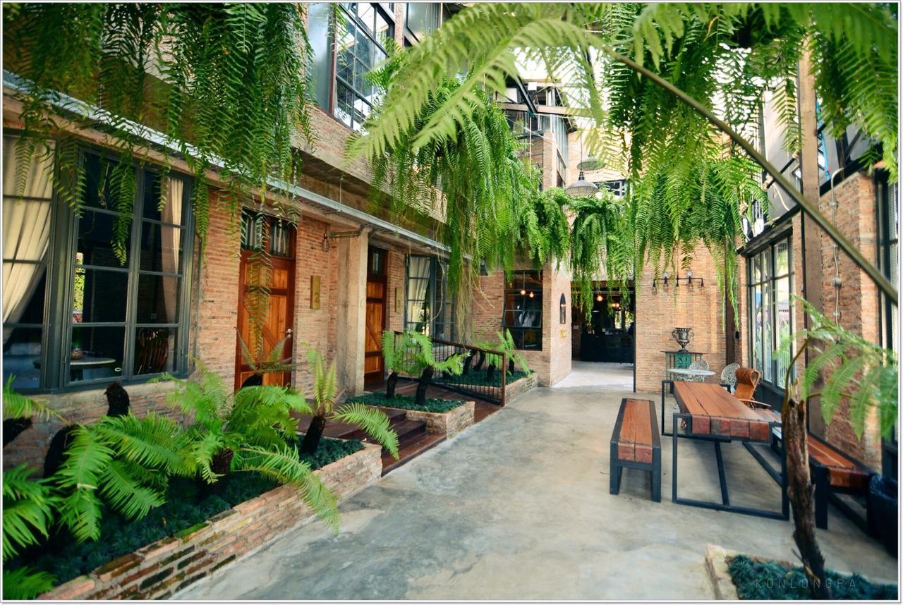 Px122 Dbest Hotel Nan Bagian luar foto